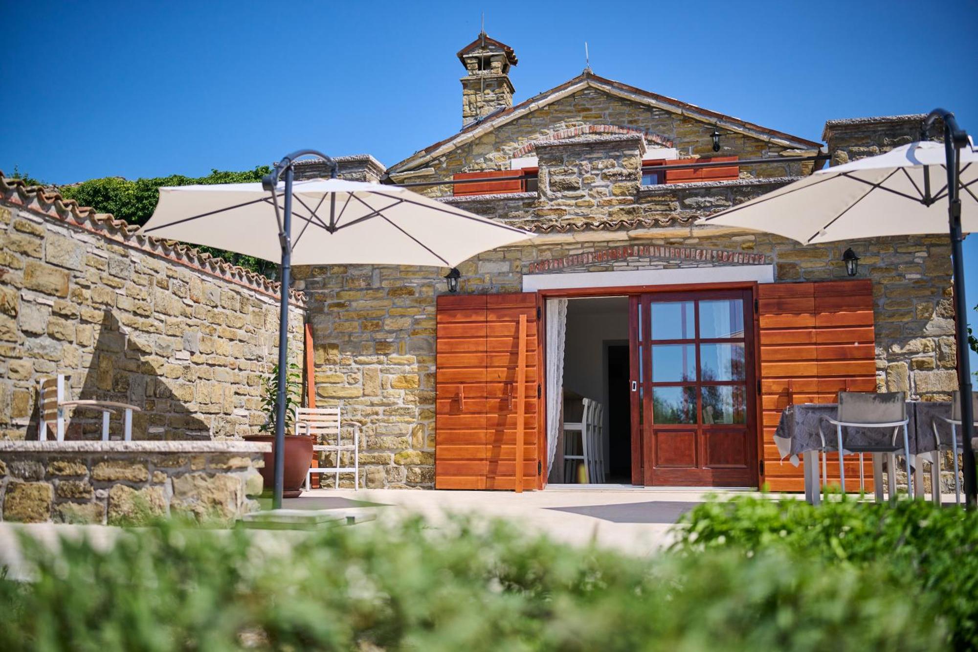 Villa Casa Del Conte - Peaceful Hideaway In North Istria Grožnjan Esterno foto